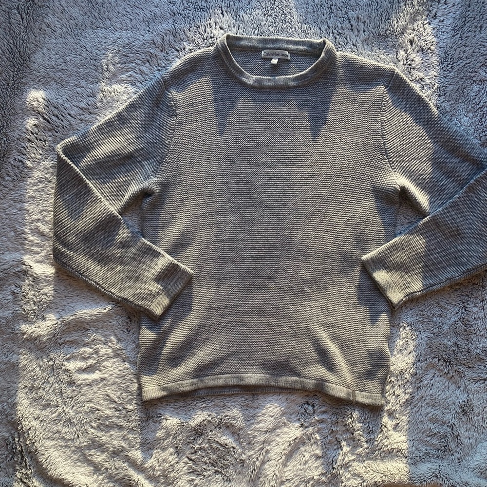 Calvin Klein Men's Light Gray Crewneck Sweater